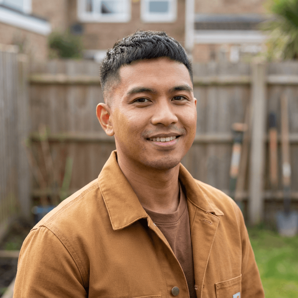 David Chen, Exterior Cleaning Technician at Clear View Window Cleaning